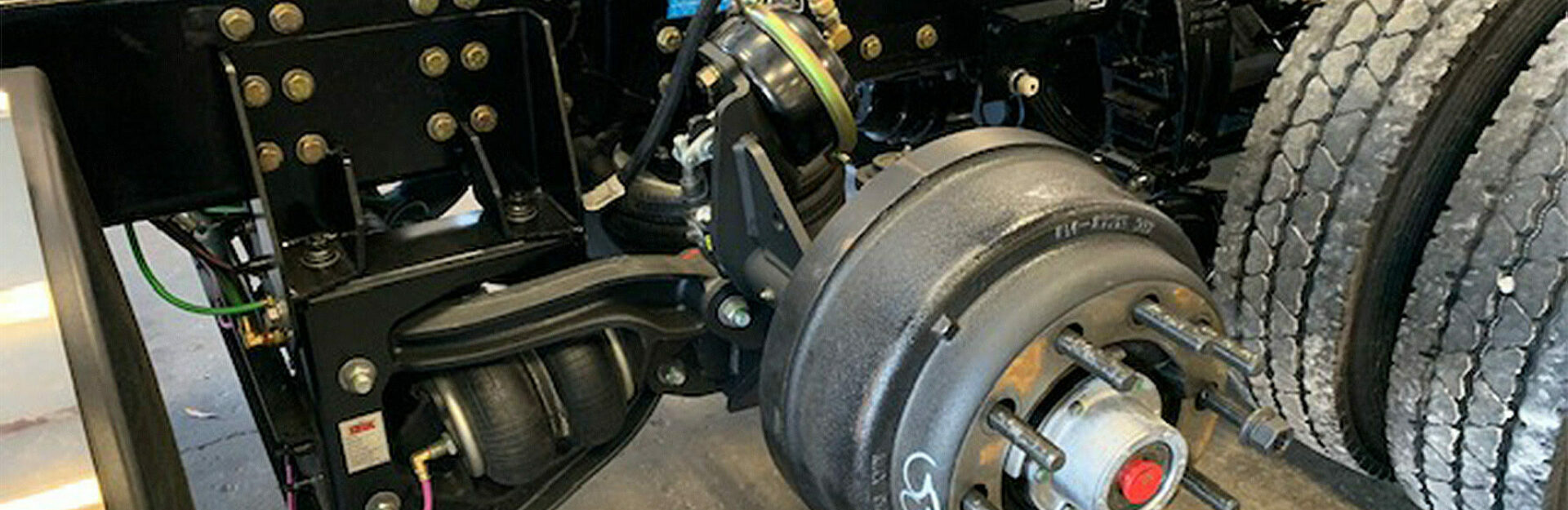 Link Lift Axle installed on frame rails