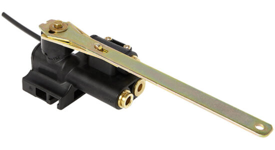 1500 Series Height Control Valve