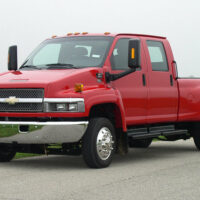 An extended pickup truck equipped with the UltraRide suspension