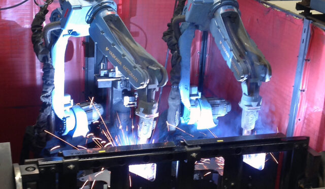 Automatic welding machine